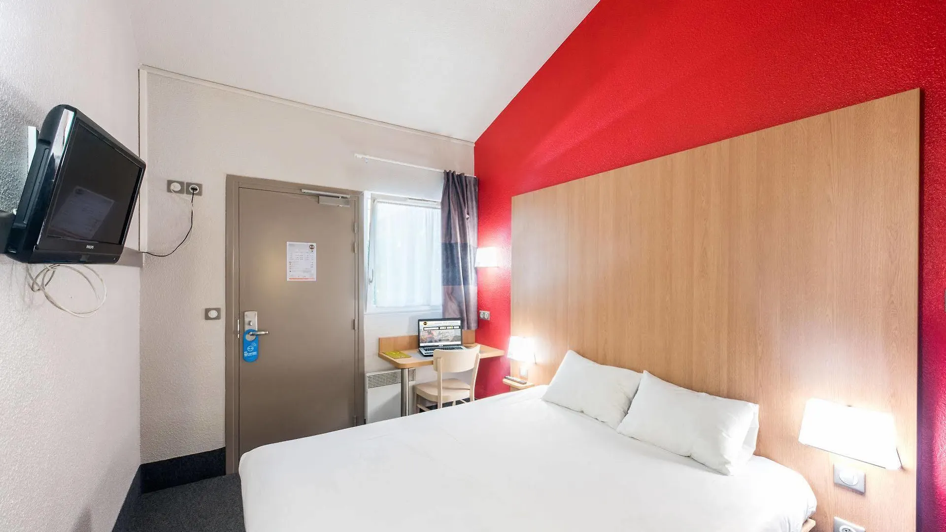 **  B&B Hotel Brest Kergaradec Aeroport Gouesnou France