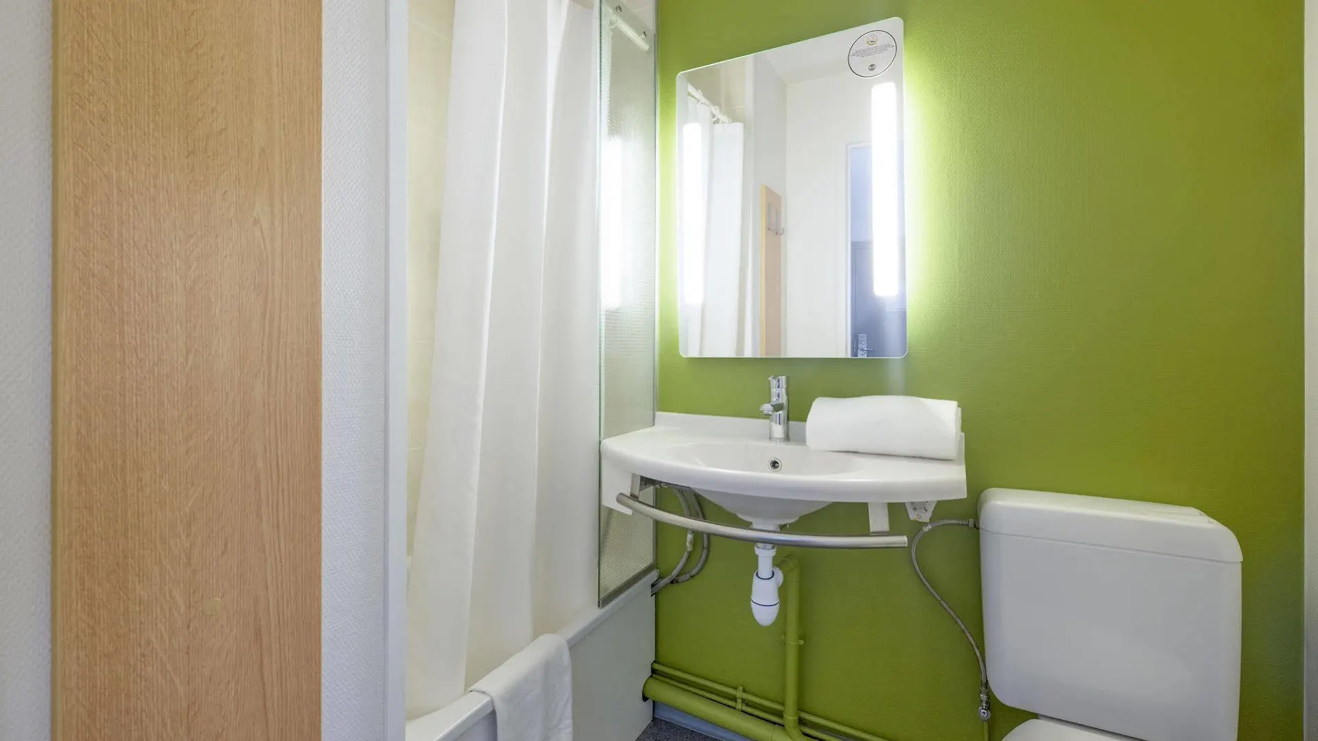 B&B Hotel Brest Kergaradec Aeroport Gouesnou